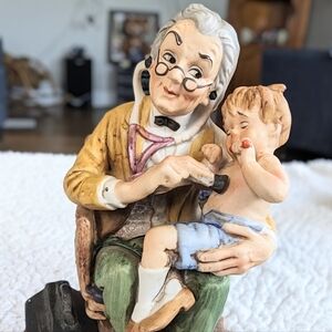 Lefton figurine called "Country Doc"